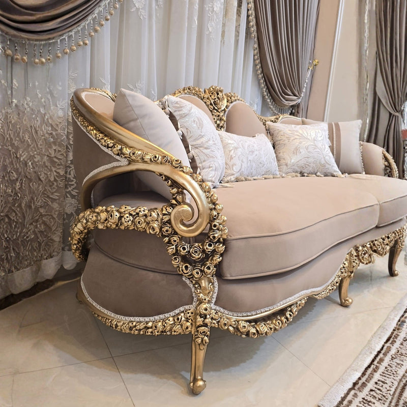 Palazzo Fiorentino salon set